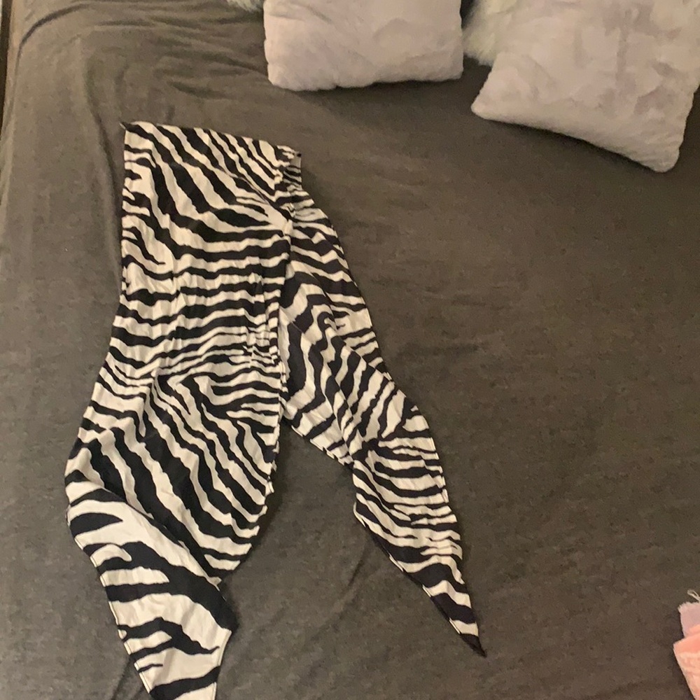 Zebra scarf